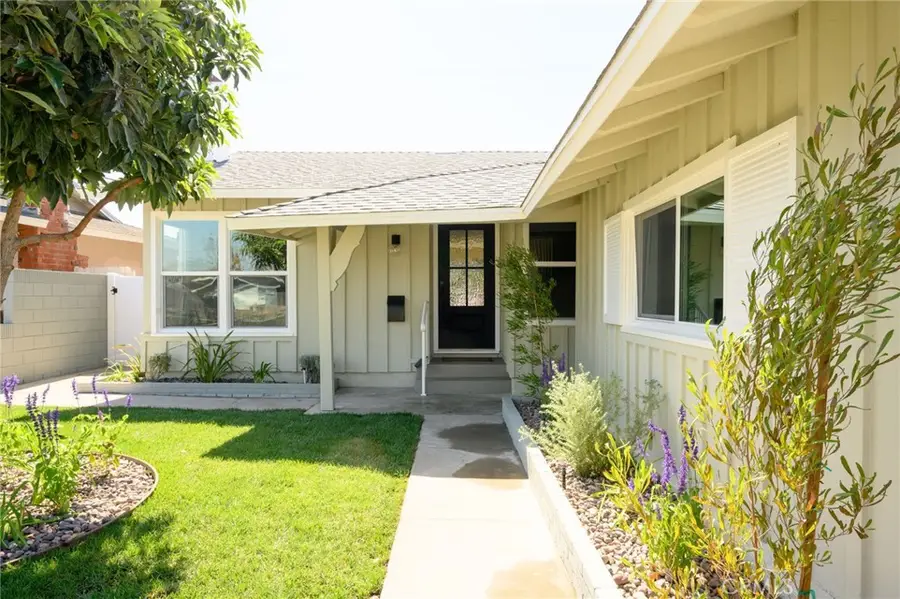 2306 W 180th St, Torrance, CA 90504 - #3
