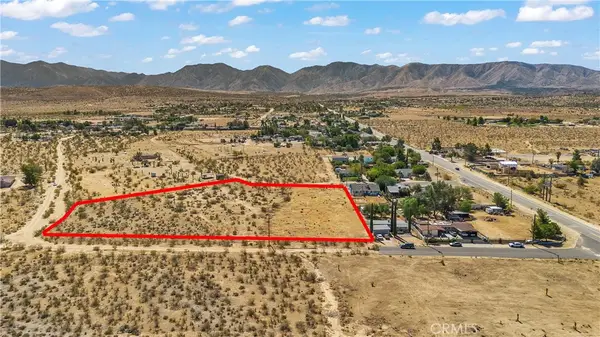 133 Cor Ave V10, Pearblossom, CA 93553