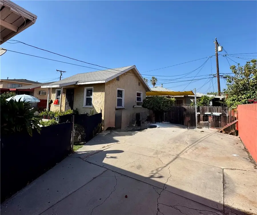 5067 E 60th, Maywood, CA 90270 - #2