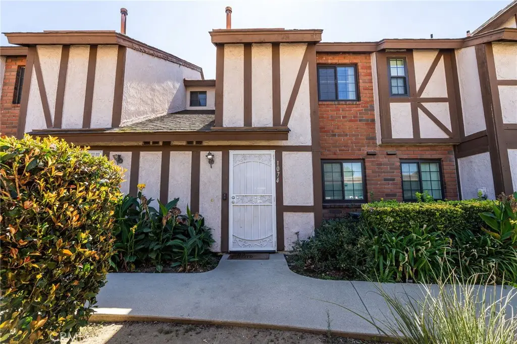 1074 S Mountain, Ontario, CA 91762 - #1