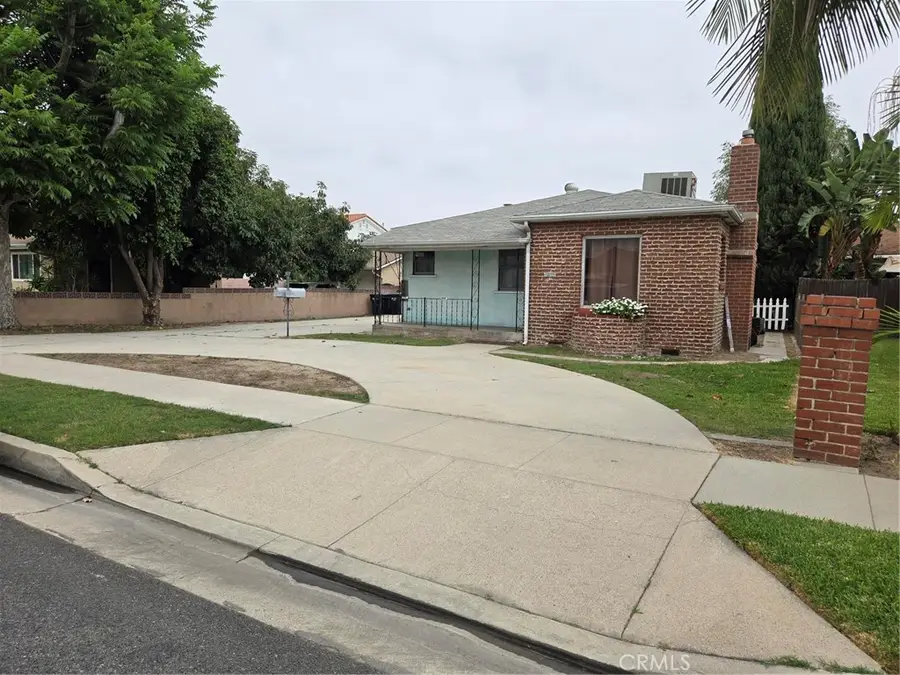 7245 Luxor, Downey, CA 90241 - #2
