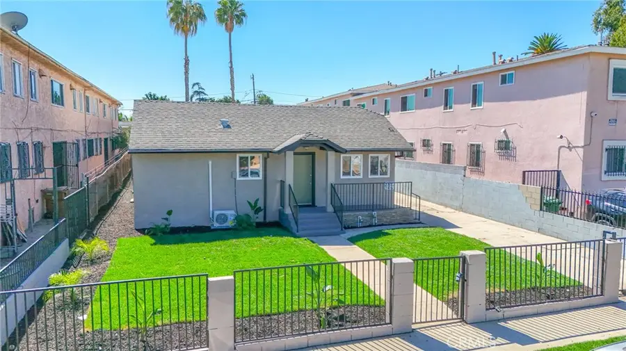 1324 W 106th, Los Angeles, CA 90044 - #2