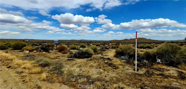 240 E Avenue O-10, Palmdale, CA 93591