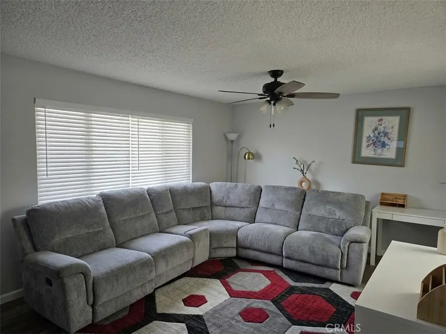 1735 E Washington St #C13, Colton, CA 92324 - #3