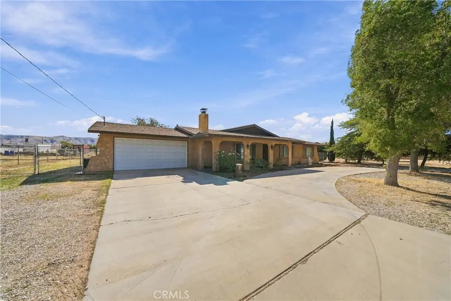 21775 Sioux Road, Apple Valley, CA 92308 - #2