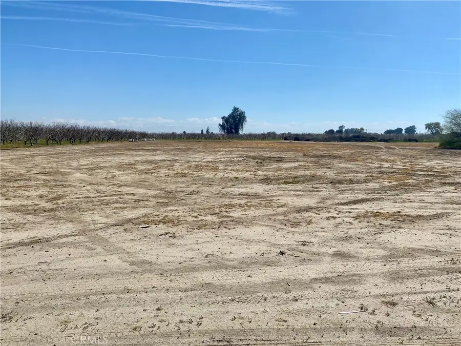 9837 9 1/4 Avenue, Hanford, CA 93230 - #3