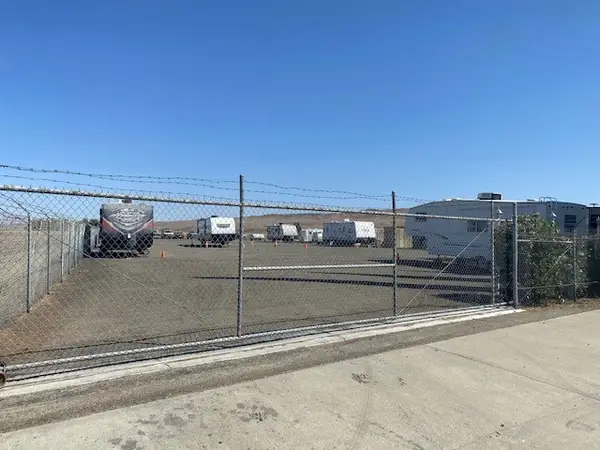 1075 W Elm Avenue, Coalinga, CA 93210