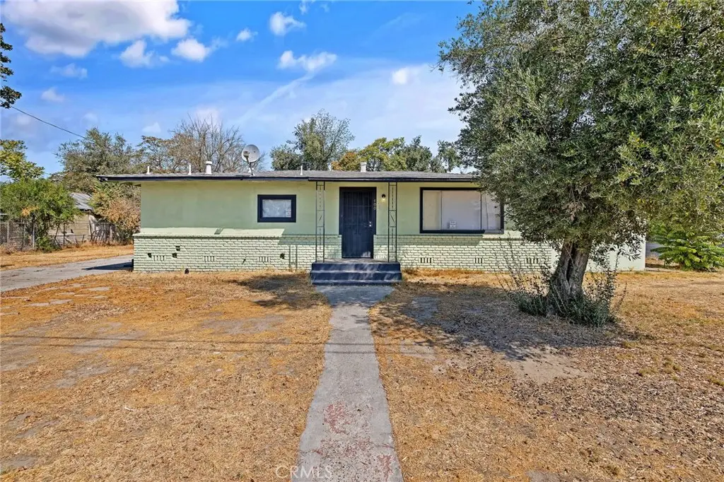 400 Scott Street, Hanford, CA 93230 - #1