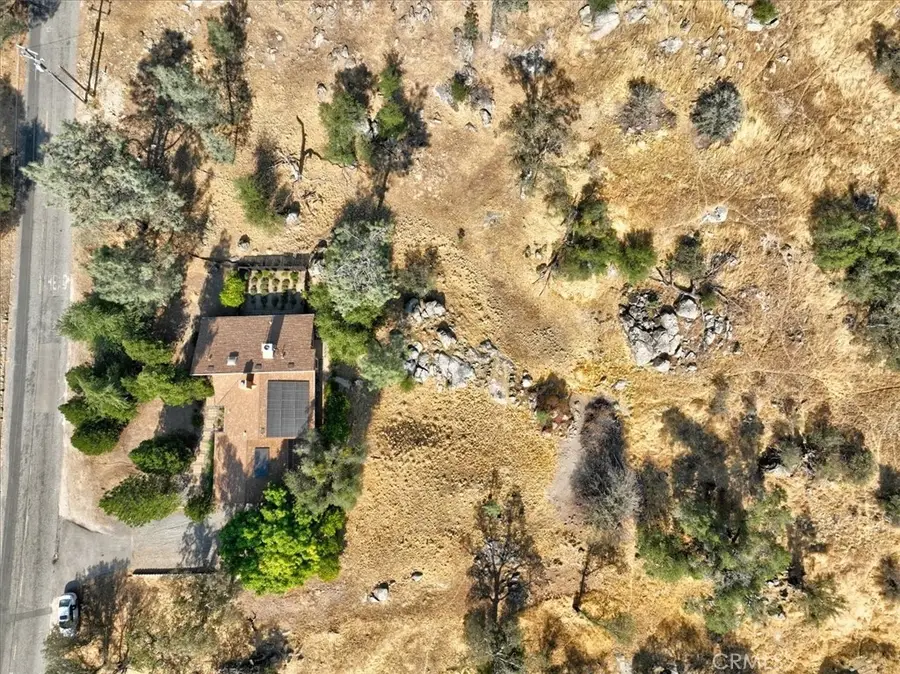 46356 Crystal Cave Circle, Coarsegold, CA 93614 - Image #2