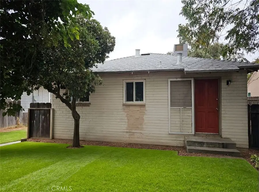 114 N J Street, Madera, CA 93637 - #2