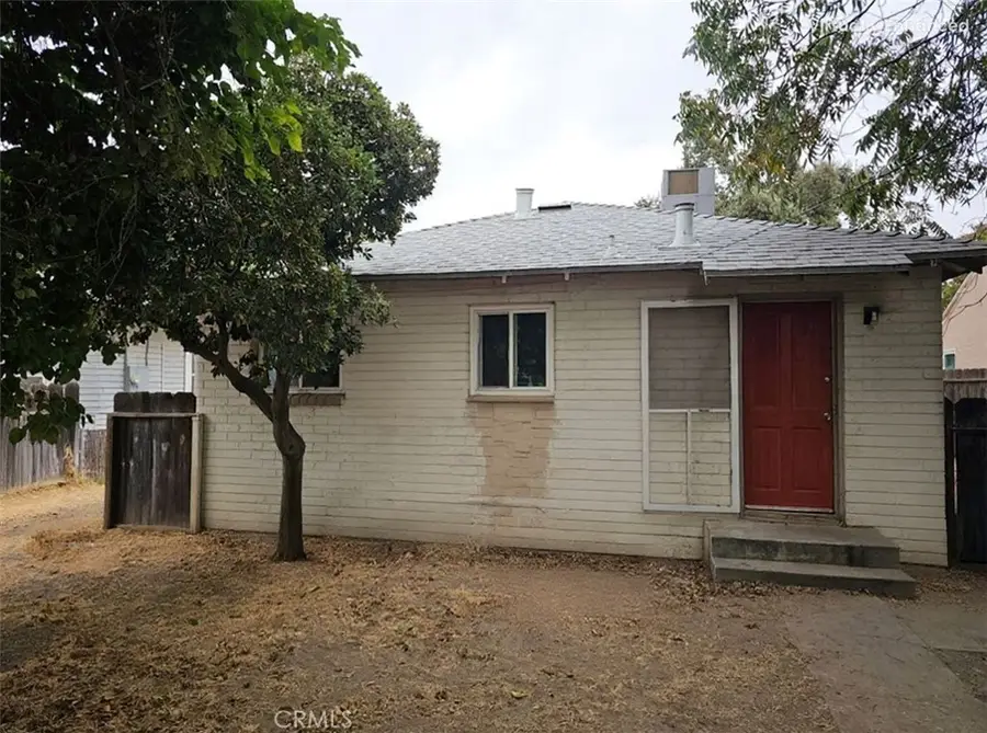 114 N J Street, Madera, CA 93637 - #3
