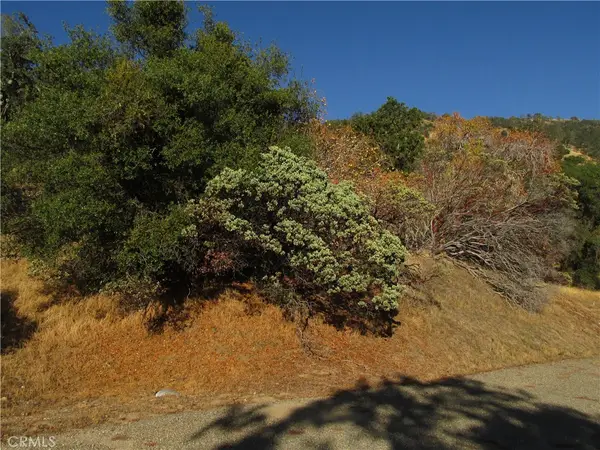 2 Ac Old Oaks Court, North Fork, CA 93643
