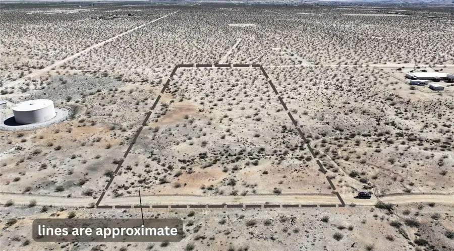 22999 Sunny Vista Road, Joshua Tree, CA 92252 - Image #3