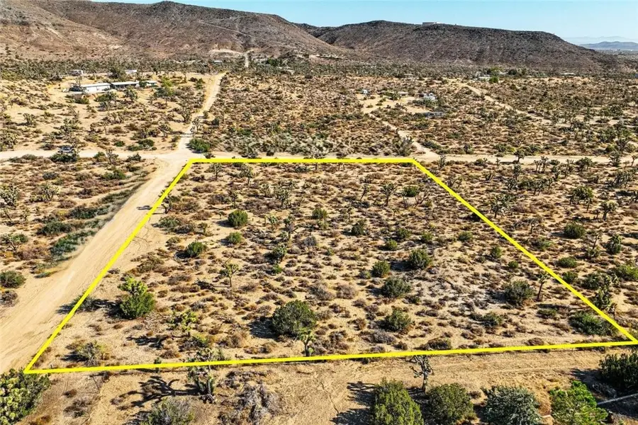 56200 Skyline Ranch Road, Yucca Valley, CA 92284 - #2
