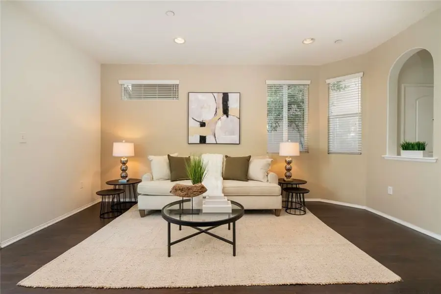 9562 Sundance Street, Pacoima, CA 91331 - Image #2