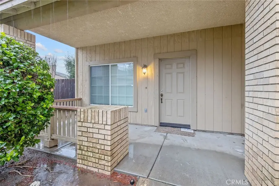 3232 N Zion, Hanford, CA 93230 - #3