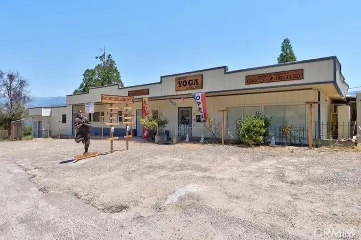 38797 Highway 41, Oakhurst, CA 93644 - Image #1