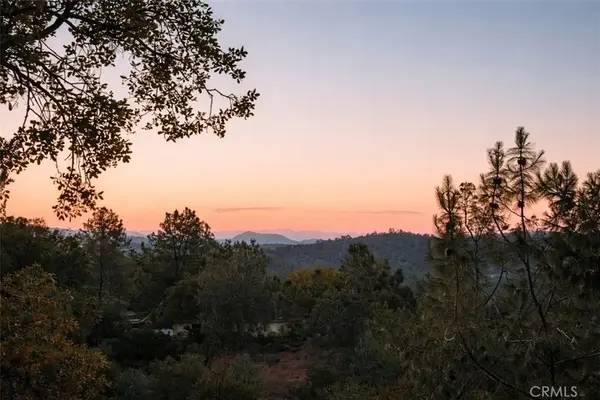 4 Powder Horn Way, Coarsegold, CA 93614