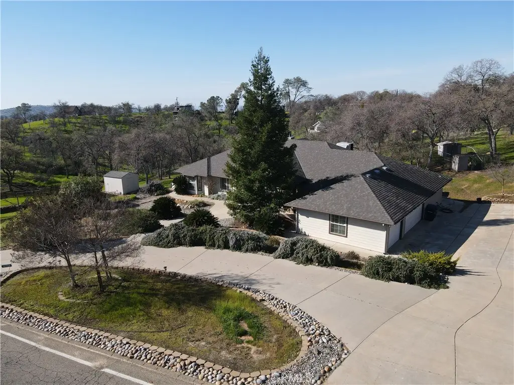 41766 John Muir Drive, Coarsegold, CA 93614 - #1