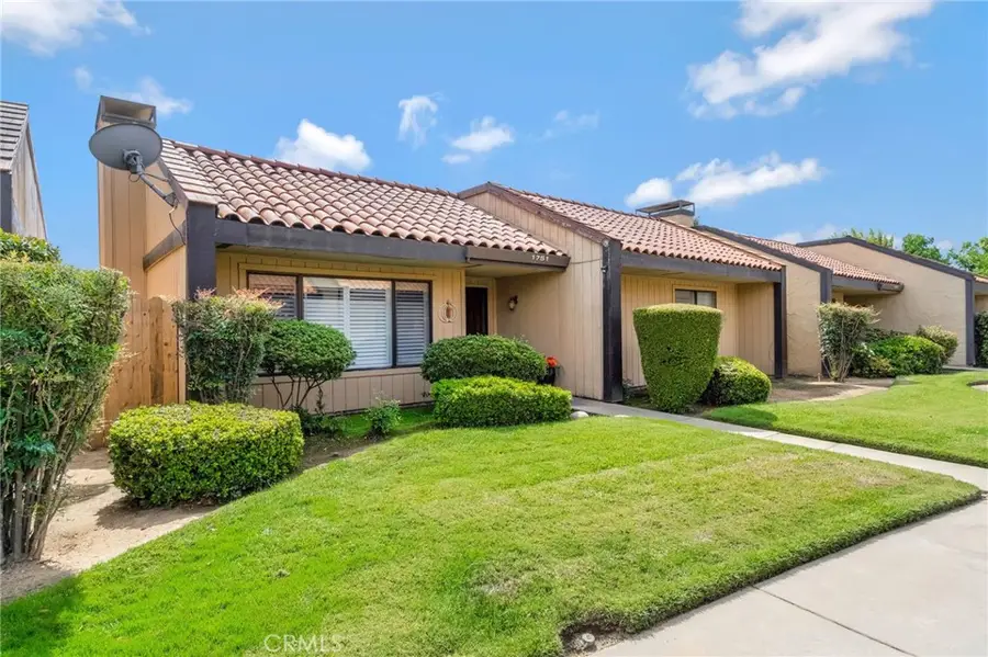 1751 W Santa Ana, Fresno, CA 93705 - #2
