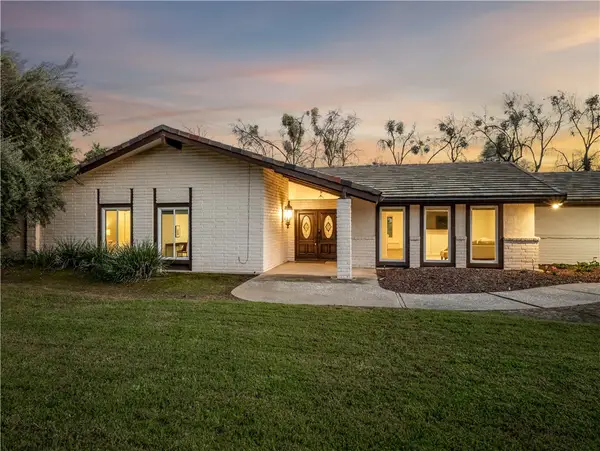 9321 E Bullard, Clovis, CA 93619