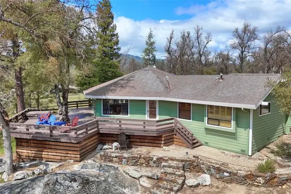 40957 Shandee Lane, Ahwahnee, CA 93601
