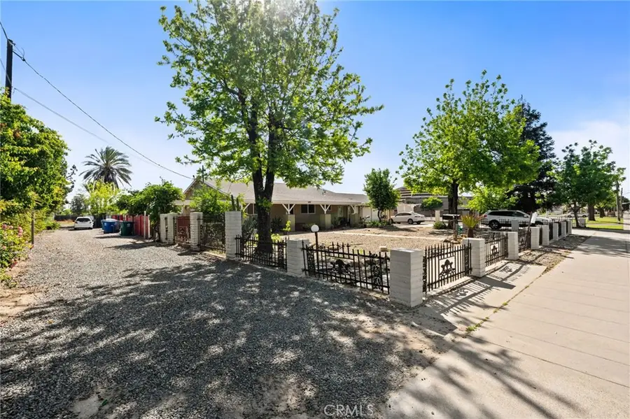 3280 Mccall Ave, Selma, CA 93662 - #2