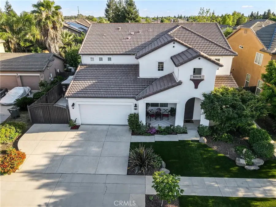 3046 Indianapolis, Clovis, CA 93619 - #2