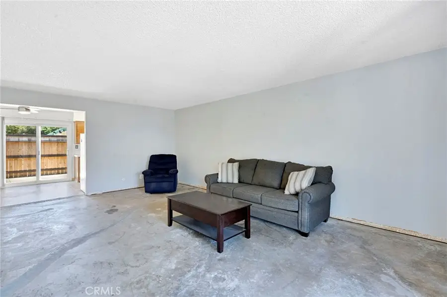 182 W Barstow Avenue #A, Fresno, CA 93704 - #3