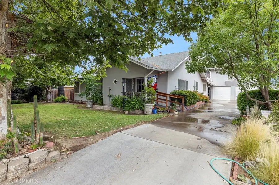 748 N East, Reedley, CA 93654 - #3