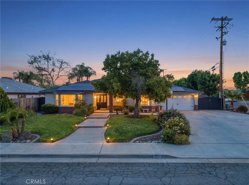 100 W Adrian Way, Hanford, CA 93230 - #1