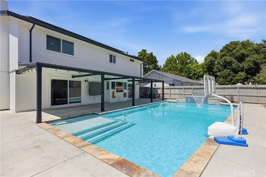 470 Edwards, Winters, CA 95694 - #2
