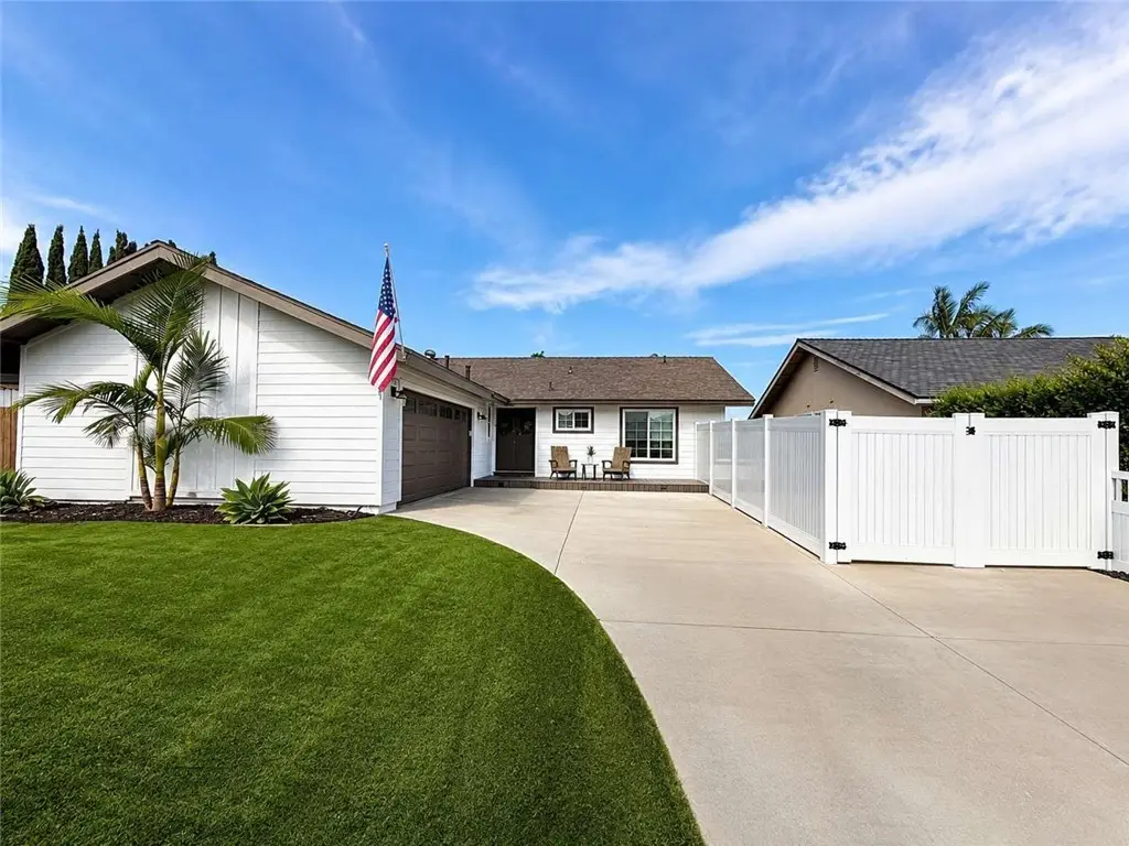 24321 Encorvado Lane, Mission Viejo, CA 92691 - #1