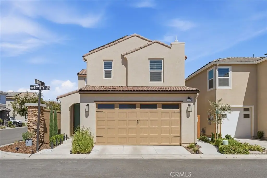 1123 Royalty W, Madera, CA 93636 - #1