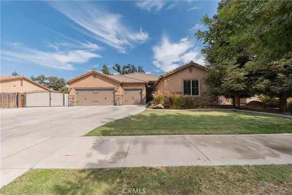 3240 W Lark Avenue, Visalia, CA 93291