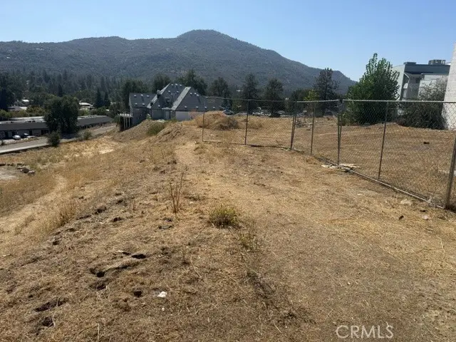 40385 Highway 41, Oakhurst, CA 93644 - #3
