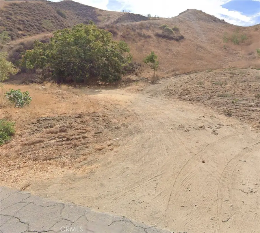 28939 Paradise Road, Val Verde, CA 91384 - #2