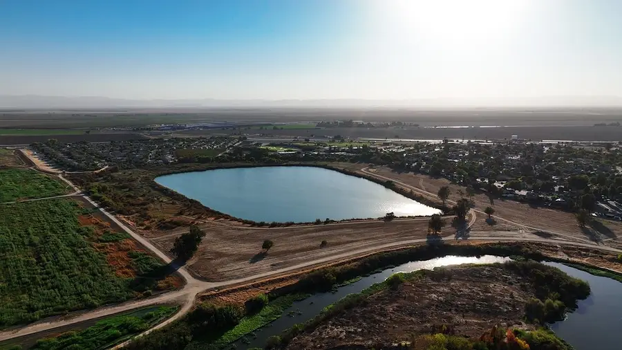 2997 E Cardella, Firebaugh, CA 93622 - #2