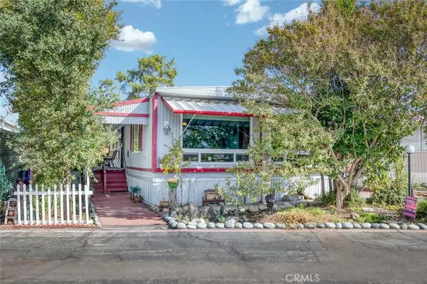 1724 Minnewawa #98, Clovis, CA 93612