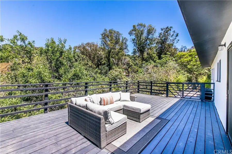 3375 Coldwater Canyon Avenue, Studio City, CA 91604 - #3