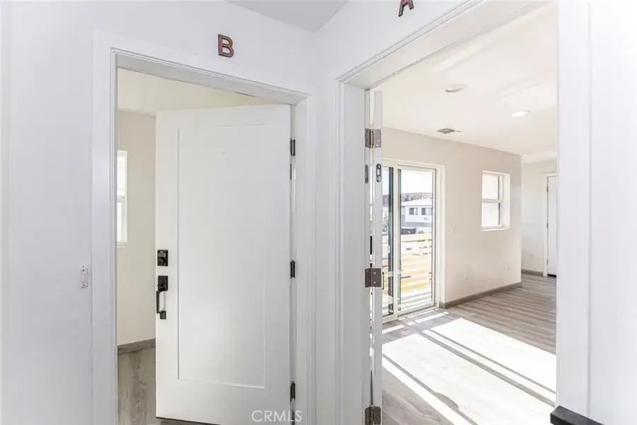 1754 N Berendo Street, Los Angeles, CA 90027 - Image #3