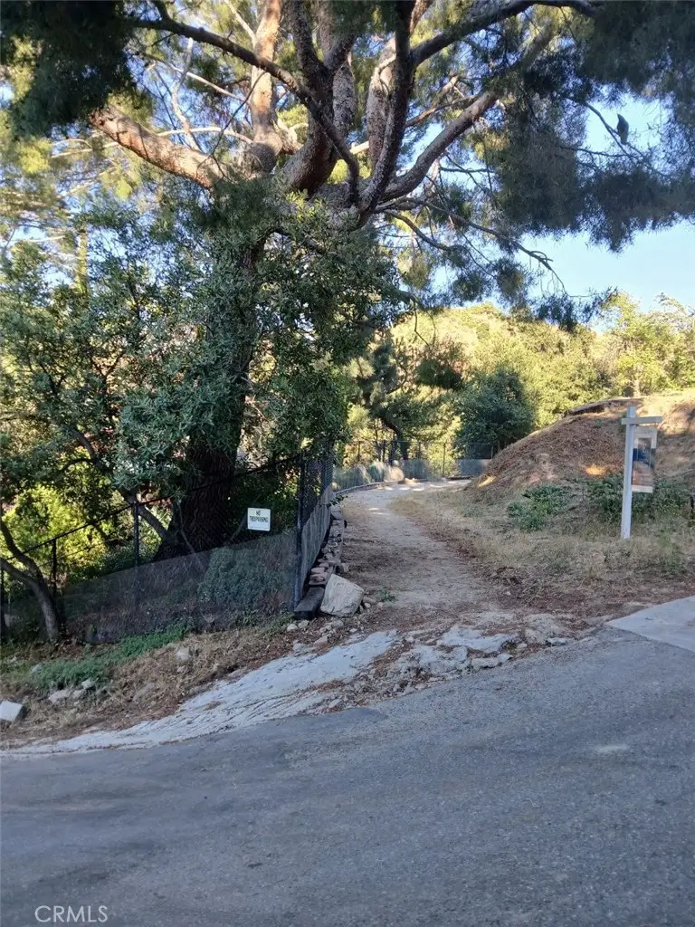9739 Oak Bend Drive, Tujunga, CA 91042 - #2