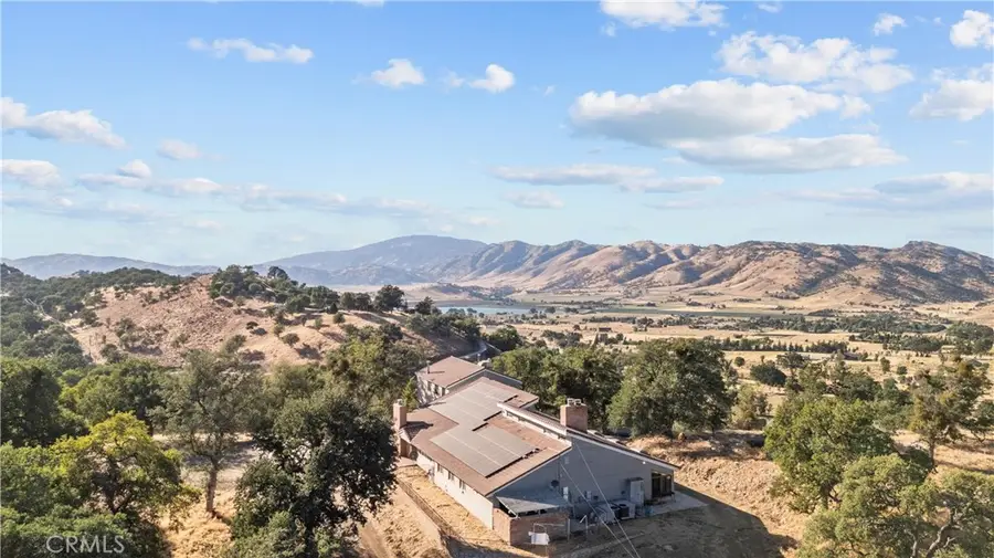 22116 Arosa Road, Tehachapi, CA 93561 - Image #2