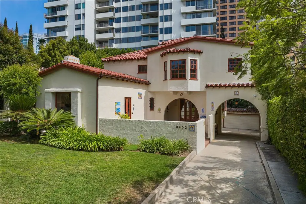 10452 Lindbrook Drive, Los Angeles, CA 90024 - Image #1