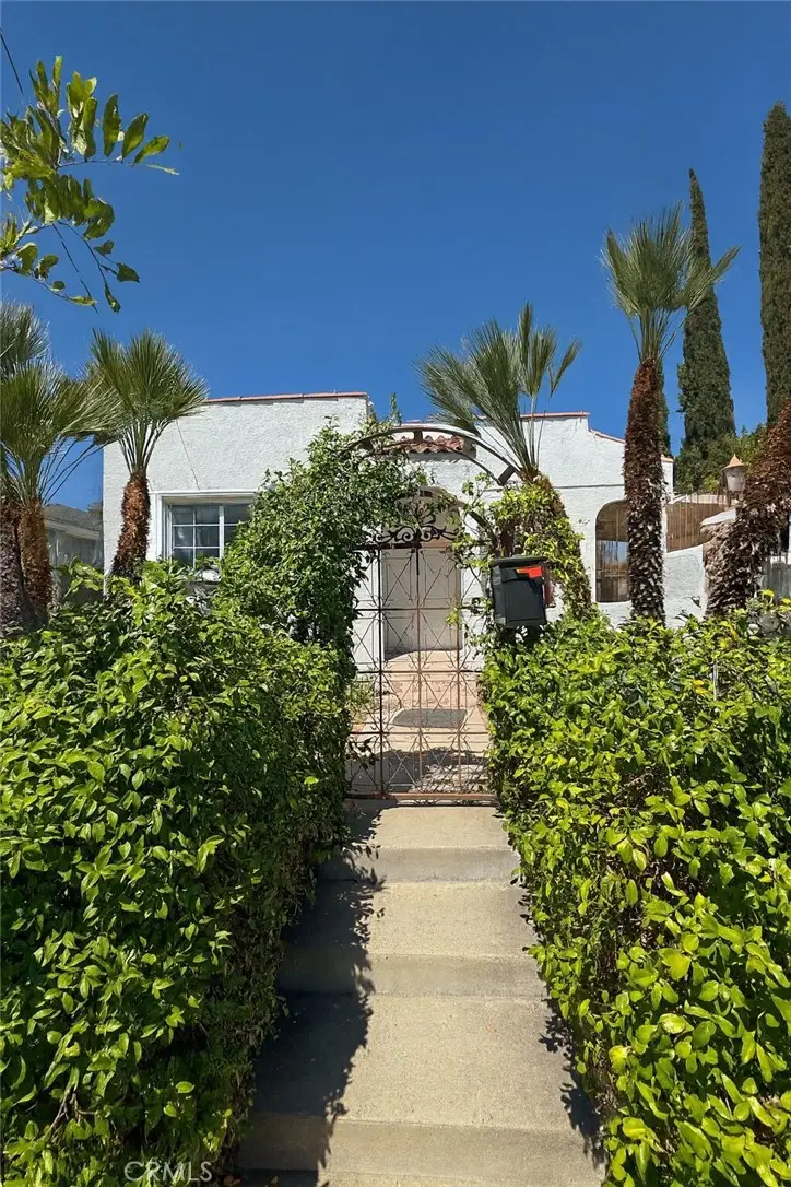 11753 Blythe Street, North Hollywood, CA 91605 - Image #1