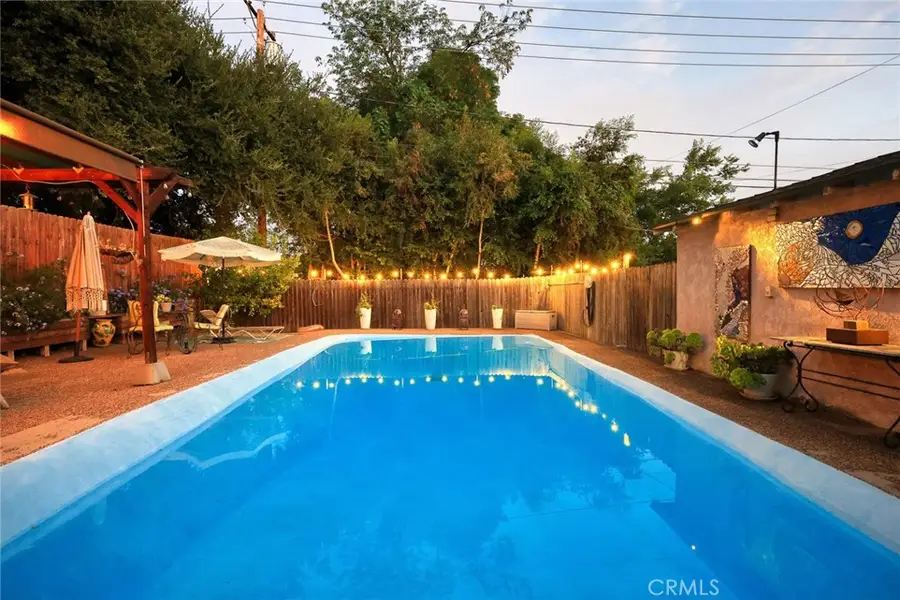 900 E Santa Anita, Burbank, CA 91501 - Image #2