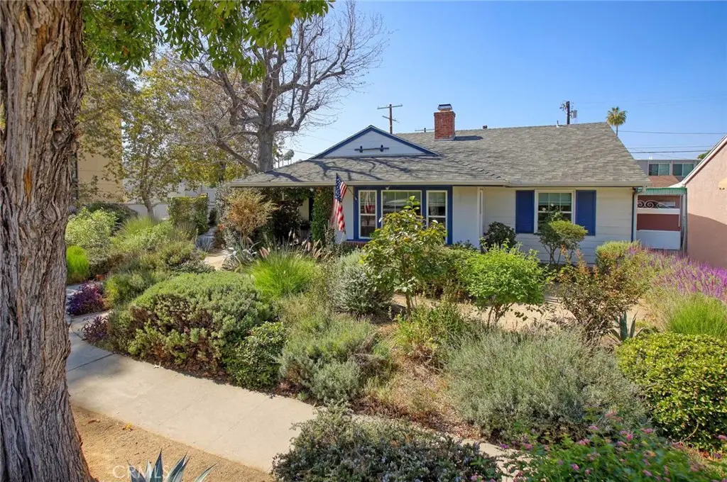 6903 Halbrent Avenue, Van Nuys, CA 91405 - Image #1