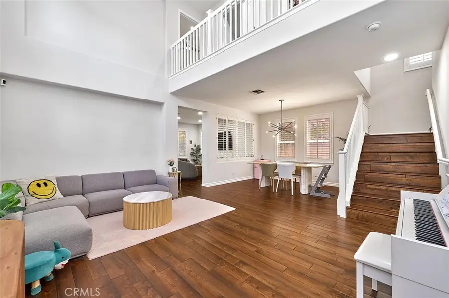 25553 Fitzgerald Avenue, Stevenson Ranch, CA 91381 - Image #3