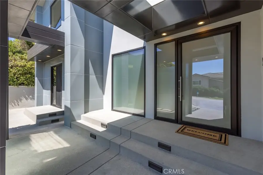 2111 Rimcrest Drive, Glendale, CA 91207 - Image #3