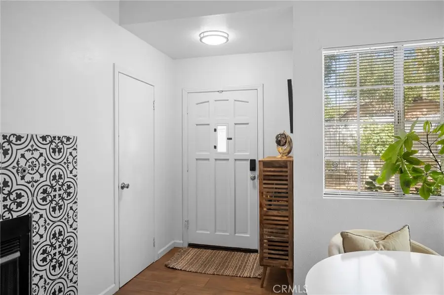 6838 Haywood, Tujunga, CA 91042 - Image #2